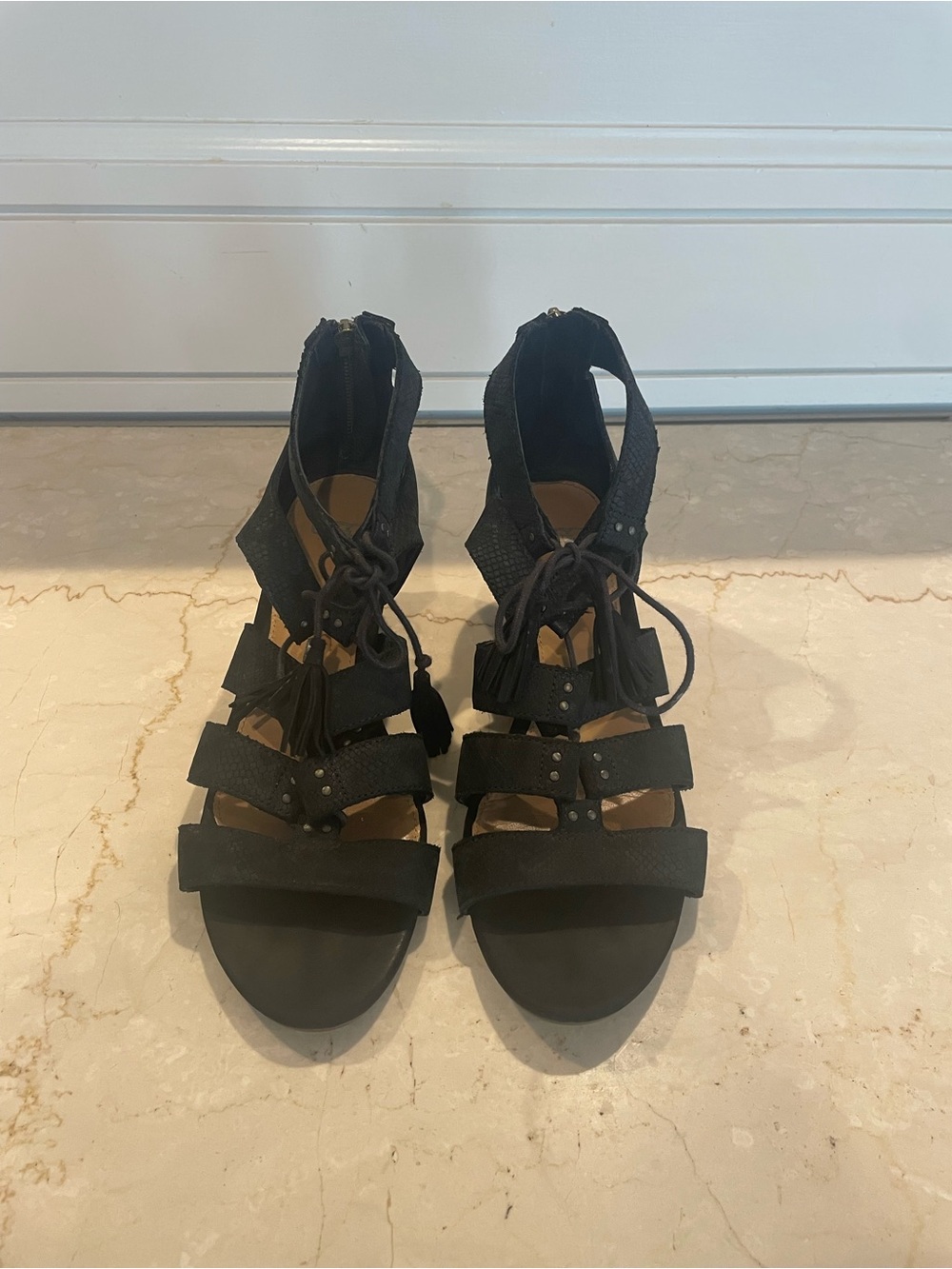 UGG sandals size 9